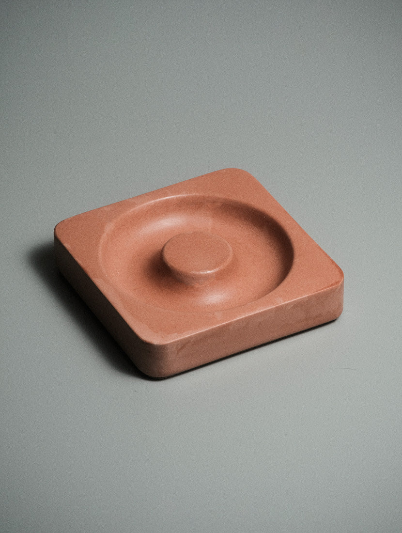 Kuro Design Ash Orbit detail showing handcrafted Jesmonite texture and matte finish