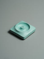Kaze Jesmonite incense stand side profile — handmade in Gurgaon India by Kuro Design